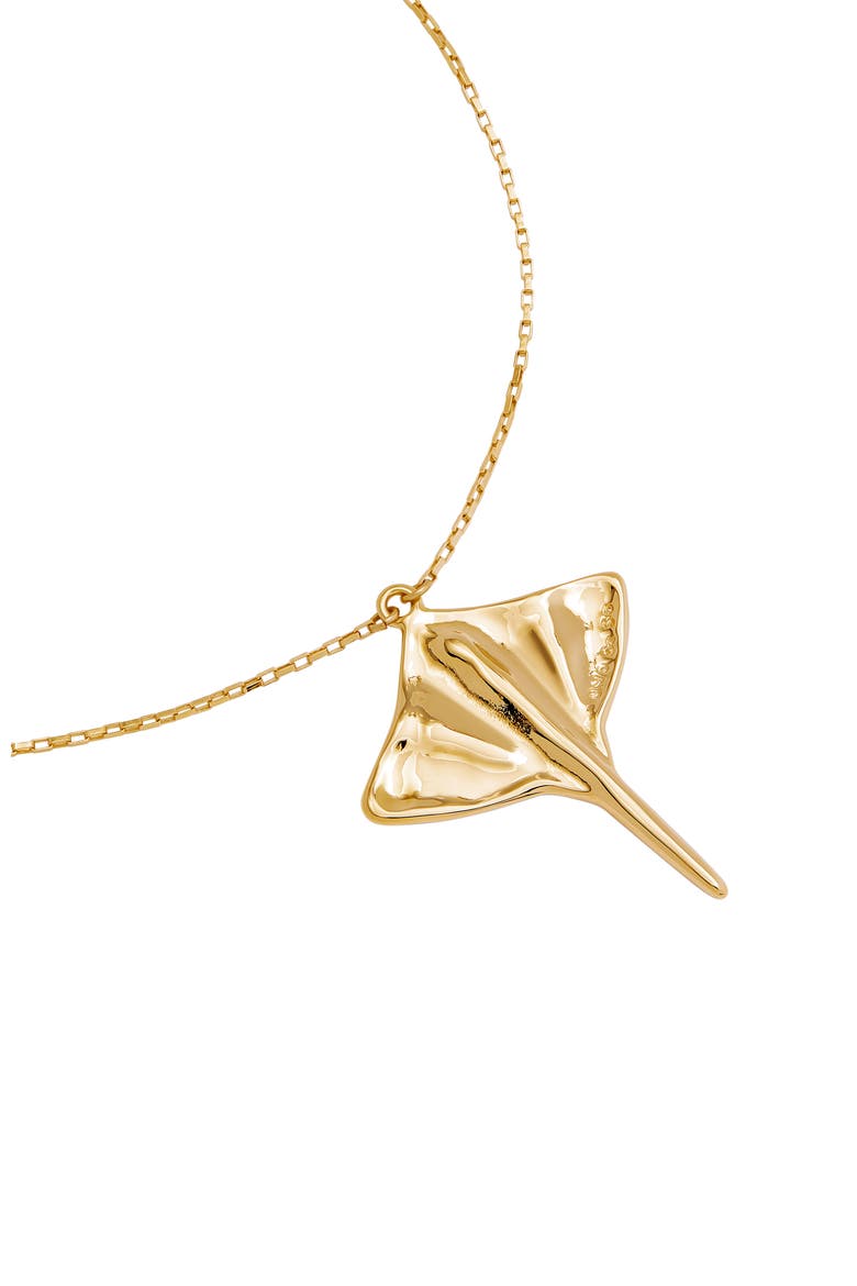 Short Chain Pendant Plated in 18K Gold with Manta Ray Figure, Alternate, color, Gold