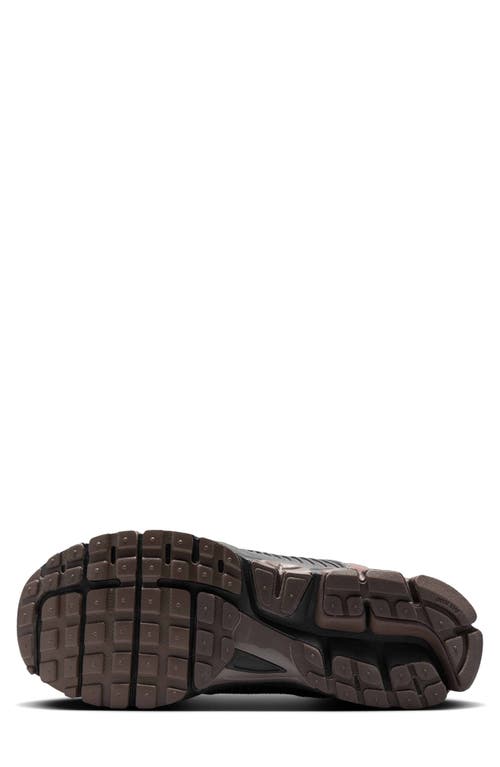NIKE NIKE ZOOM VOMERO 5 SNEAKER