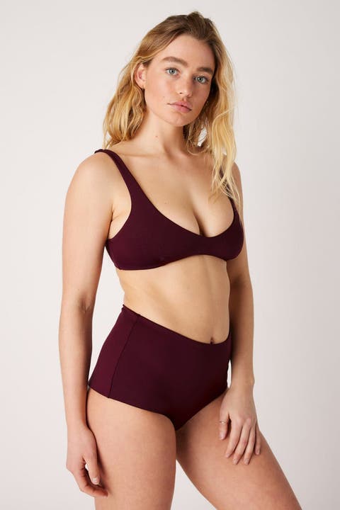 The Plunge Scoop Top
