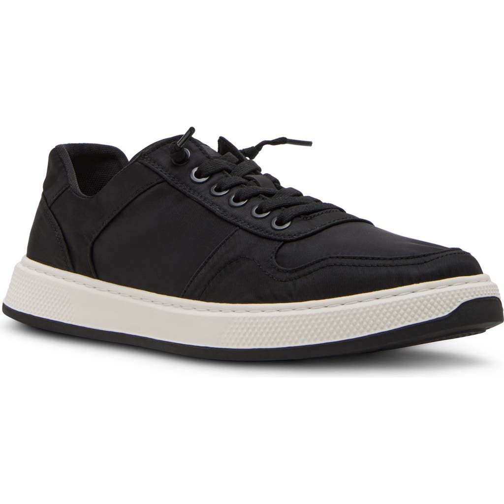 Steve Madden Nereo Sneaker In Black