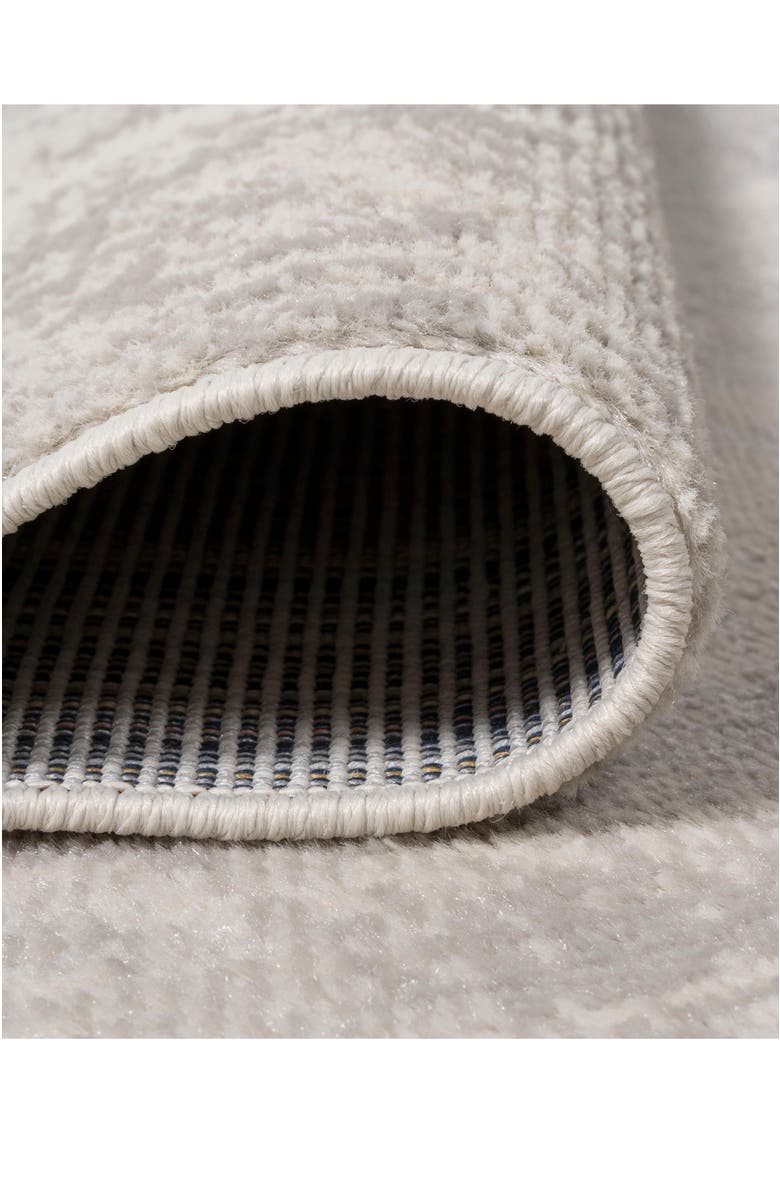 JONATHAN Y Rosalia Cottage Medallion Area Rug, Alternate, color, Gray/Ivory