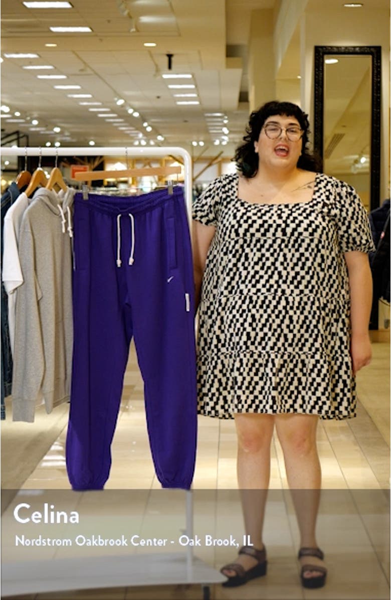 Dri-FIT Standard Issue Basketball Pants, sales video thumbnail