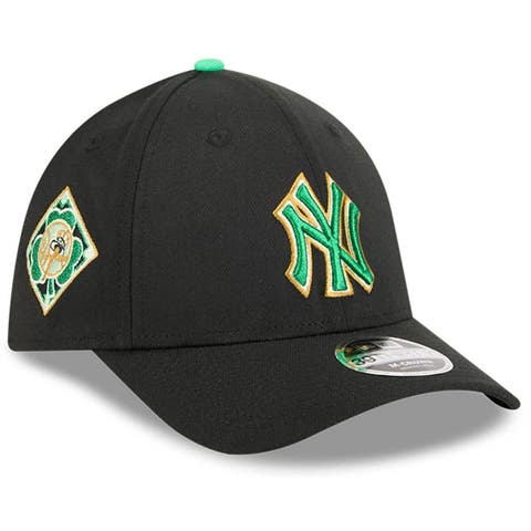 Men's New Era  Black New York Yankees 2026 St. Patrick's Day 39THIRTY Flex Hat