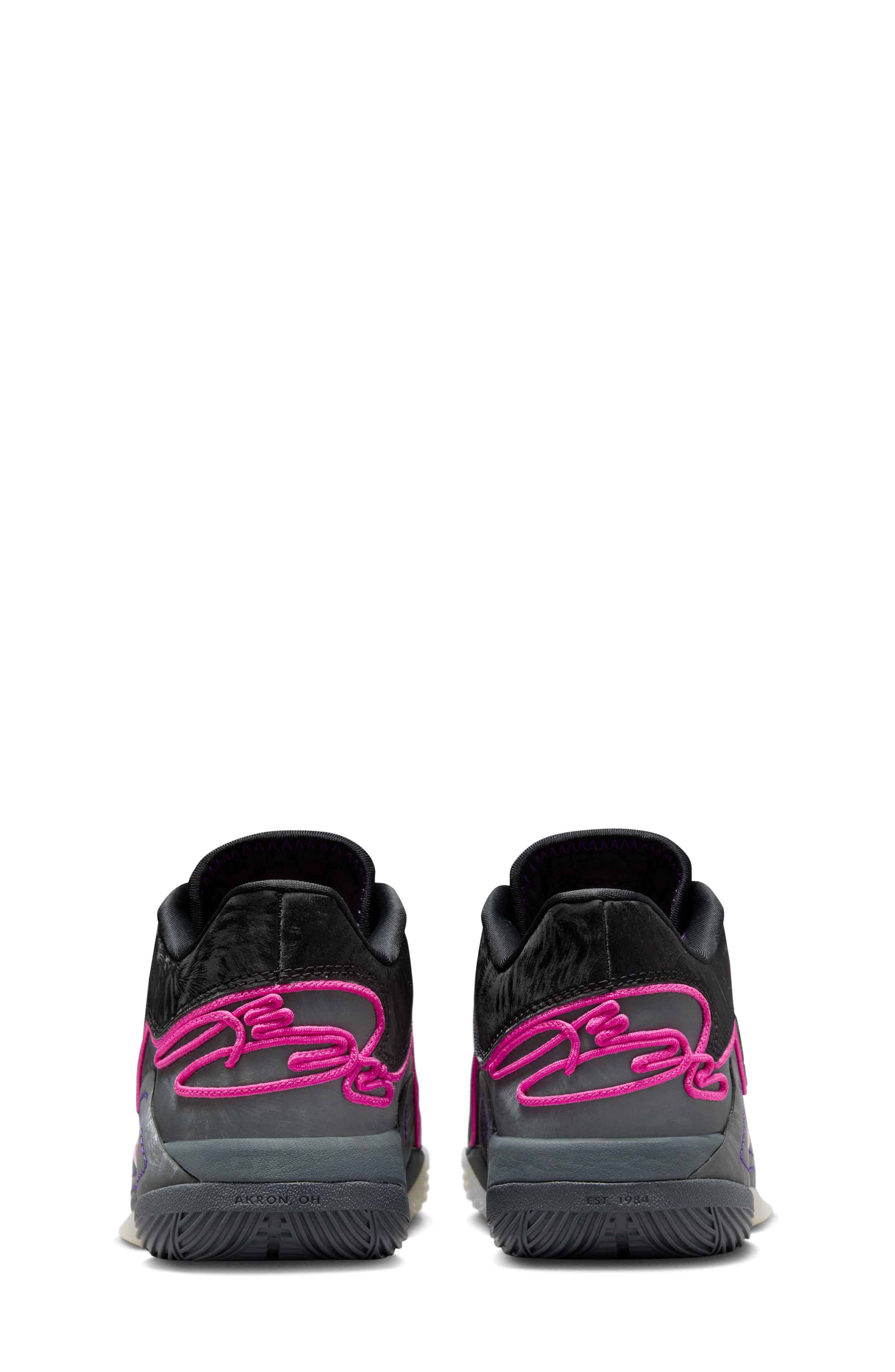 Nike LeBron XXII Basketball Shoe, Alternate, color, 