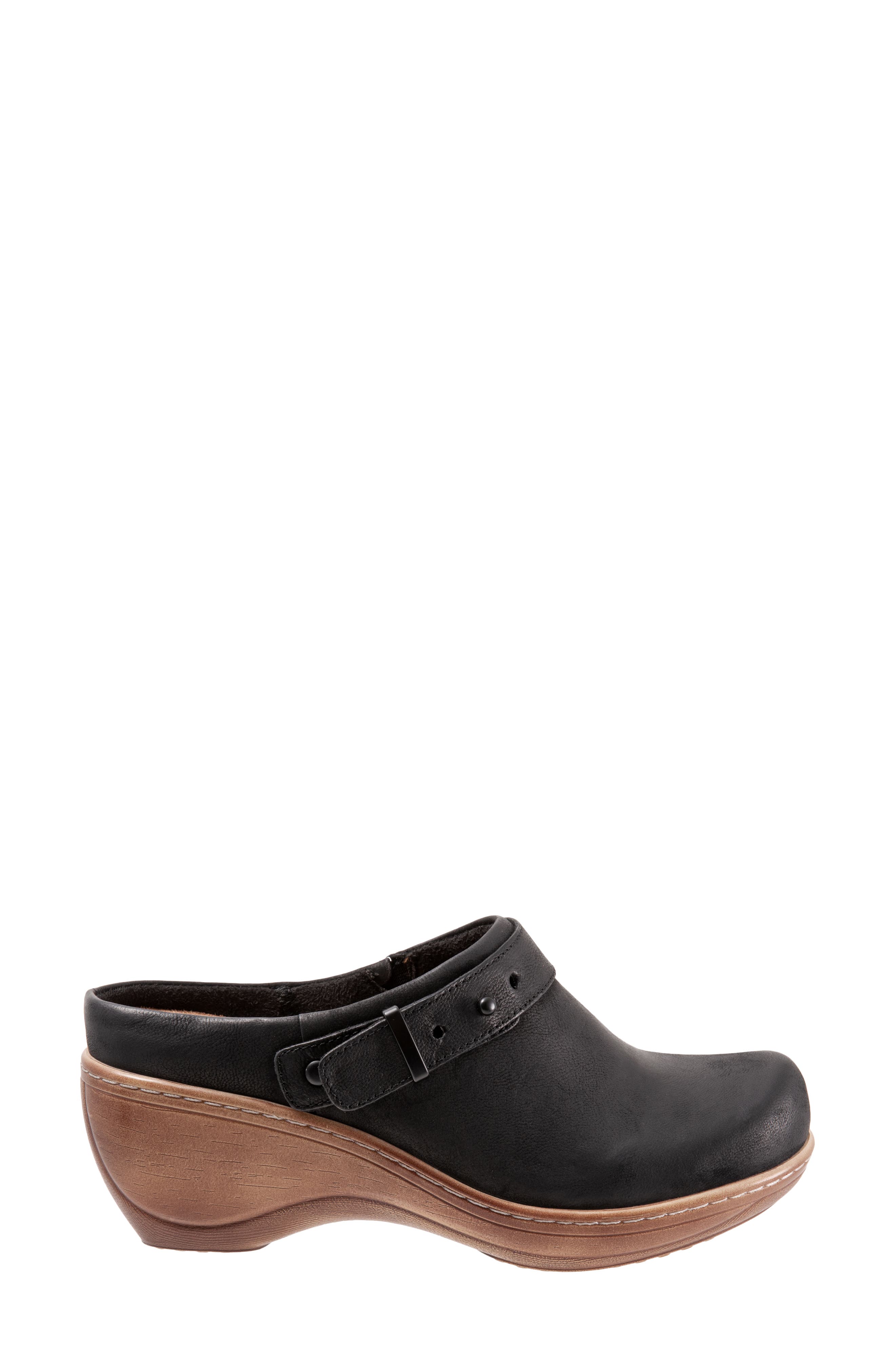 SoftWalk<sup>®</sup> Marquette Clog, Alternate, color, Black Nu