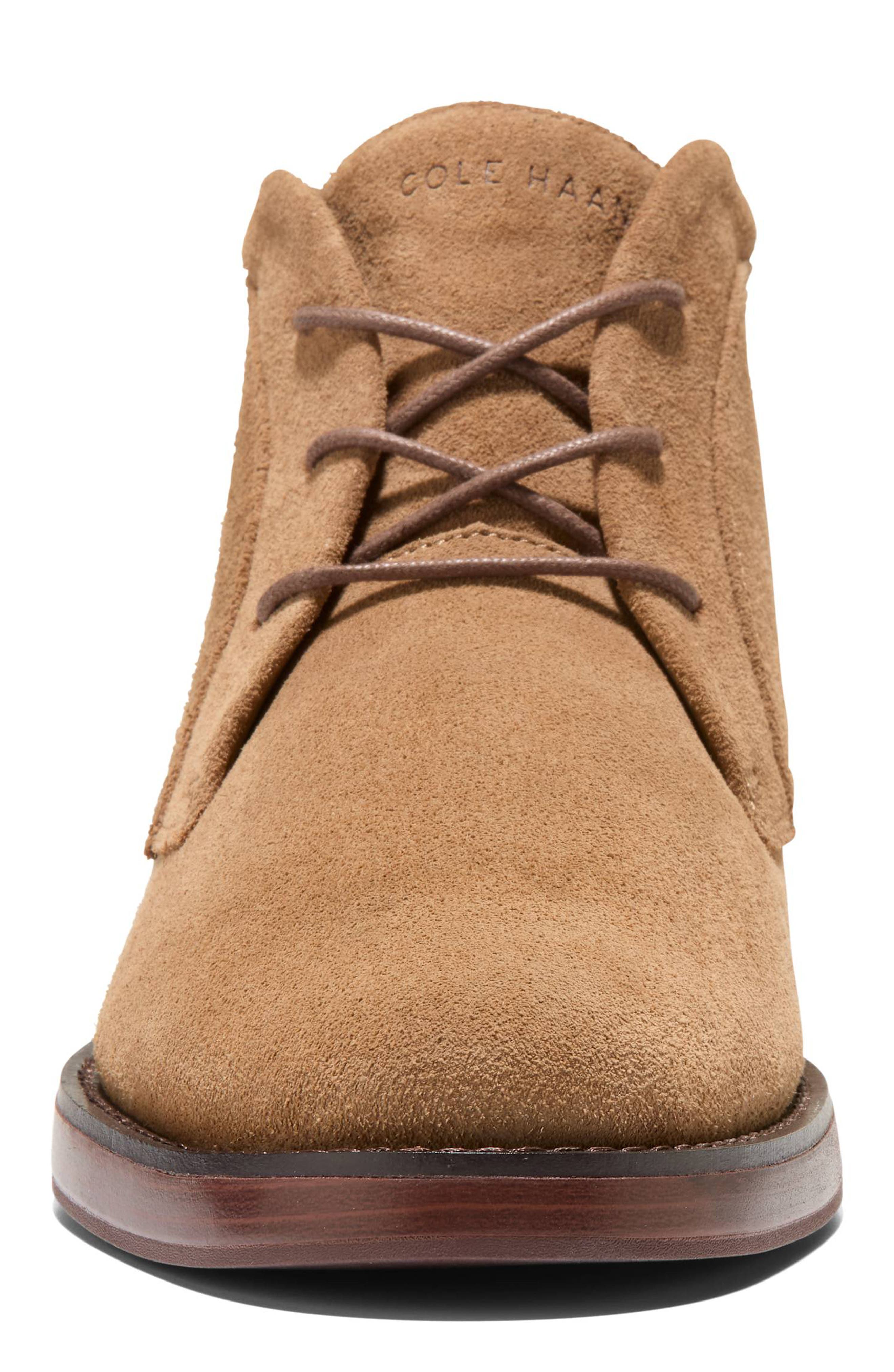 Grand Neoclassic Flexcraft Chukka Boot, Alternate, color, TOASTED COCONUT SUEDE / AGTN