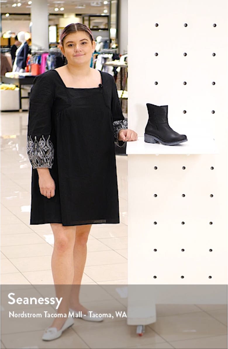 Hipster Boot, sales video thumbnail