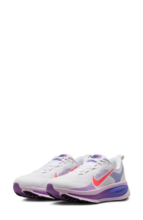 Vomero 18 Running Shoe (Women)