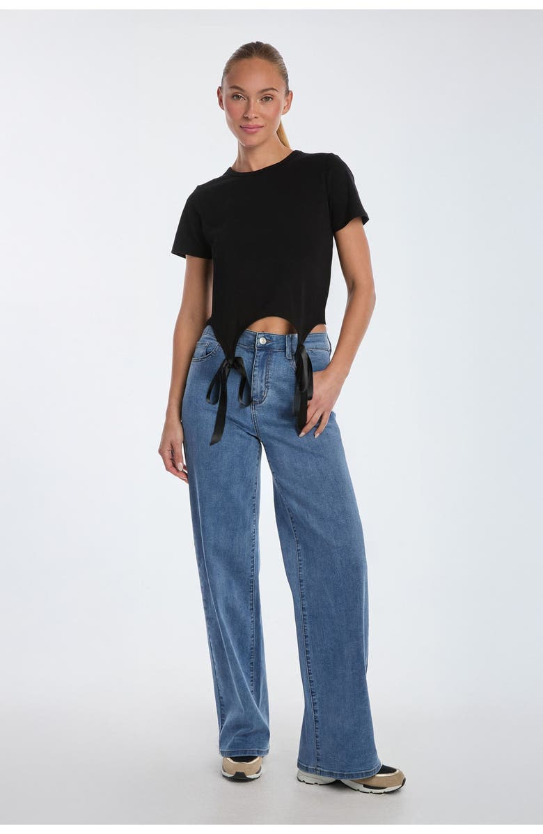 The Noli Shop Diana Bow T-Shirt, Alternate, color, Black