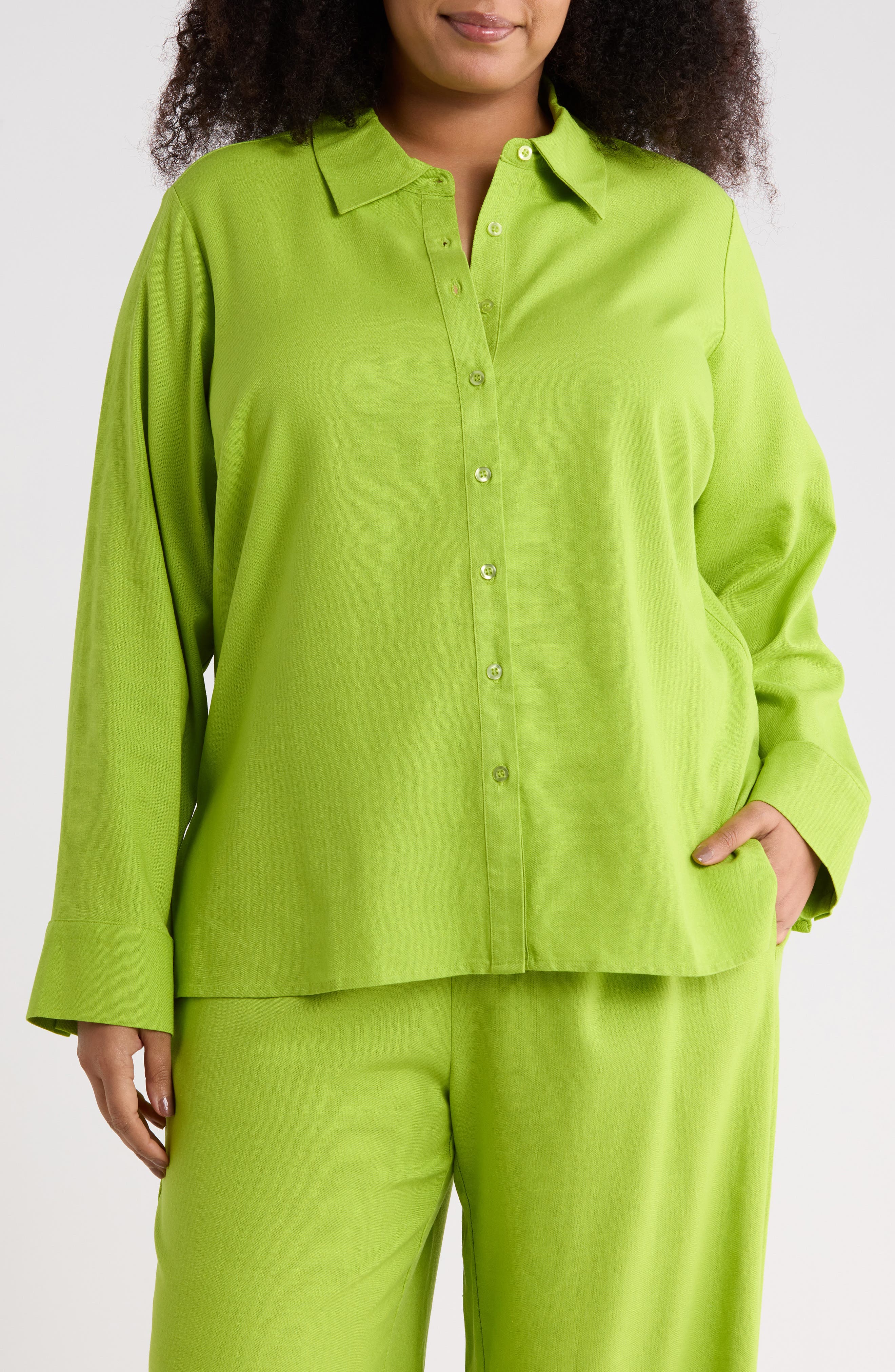 MACAW GREEN