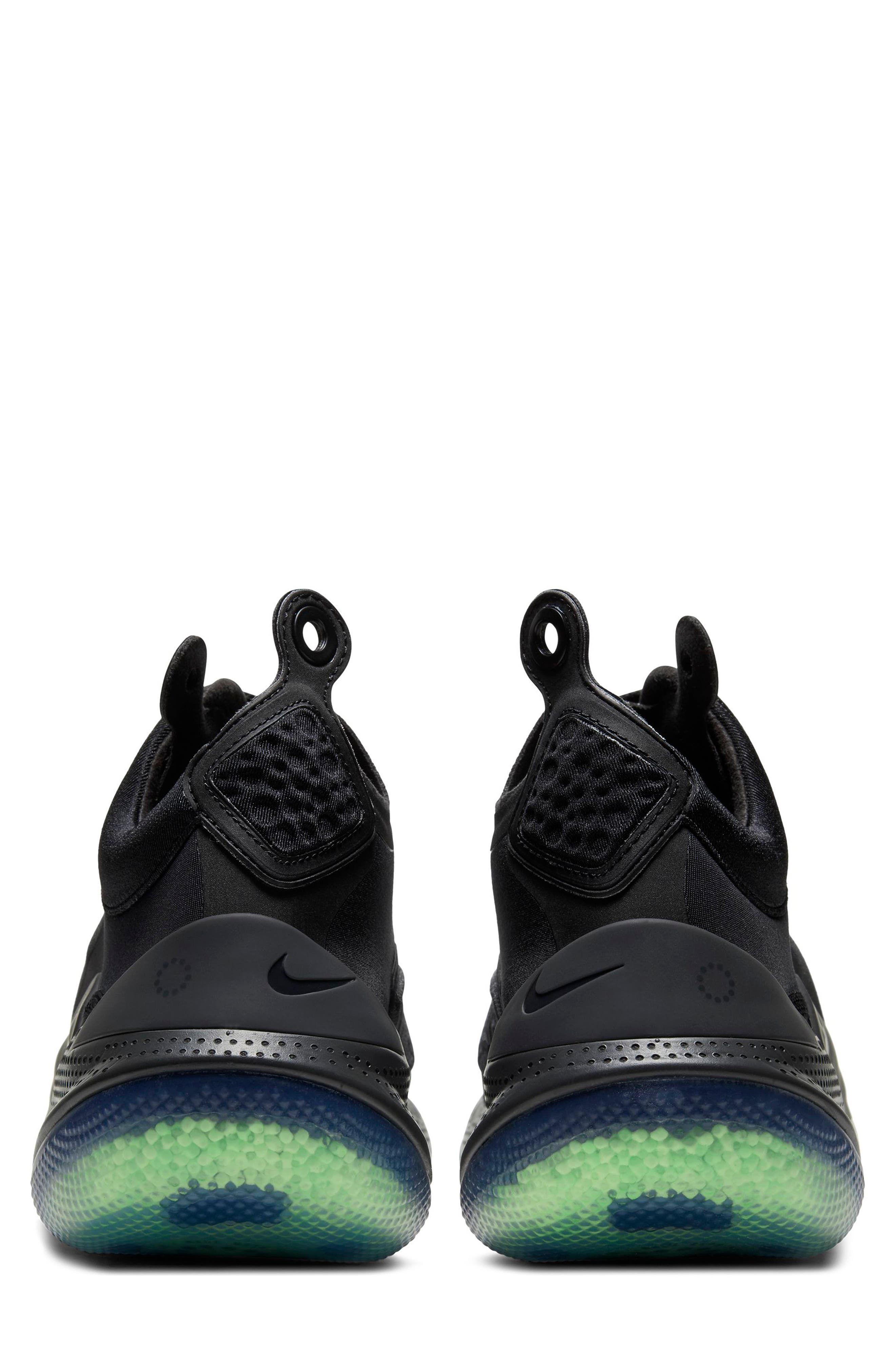 Nike Joyride CC3 Setter Mid-Top Sneaker, Alternate, color, 