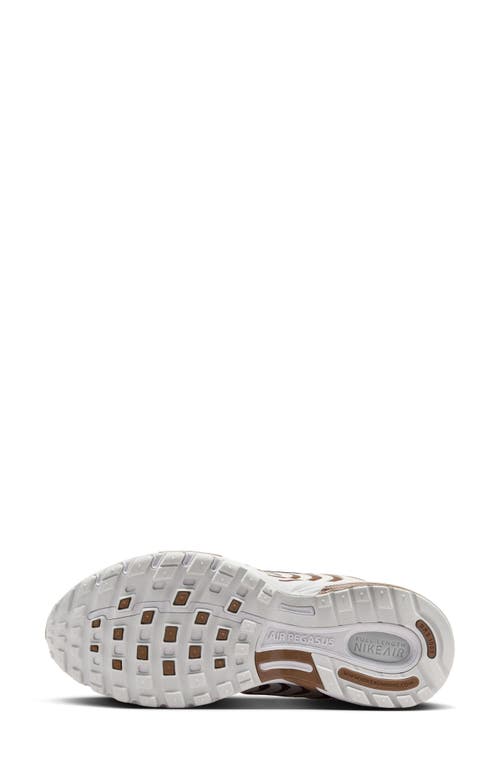 Nike Air Pegasus 2005 Sneaker In White