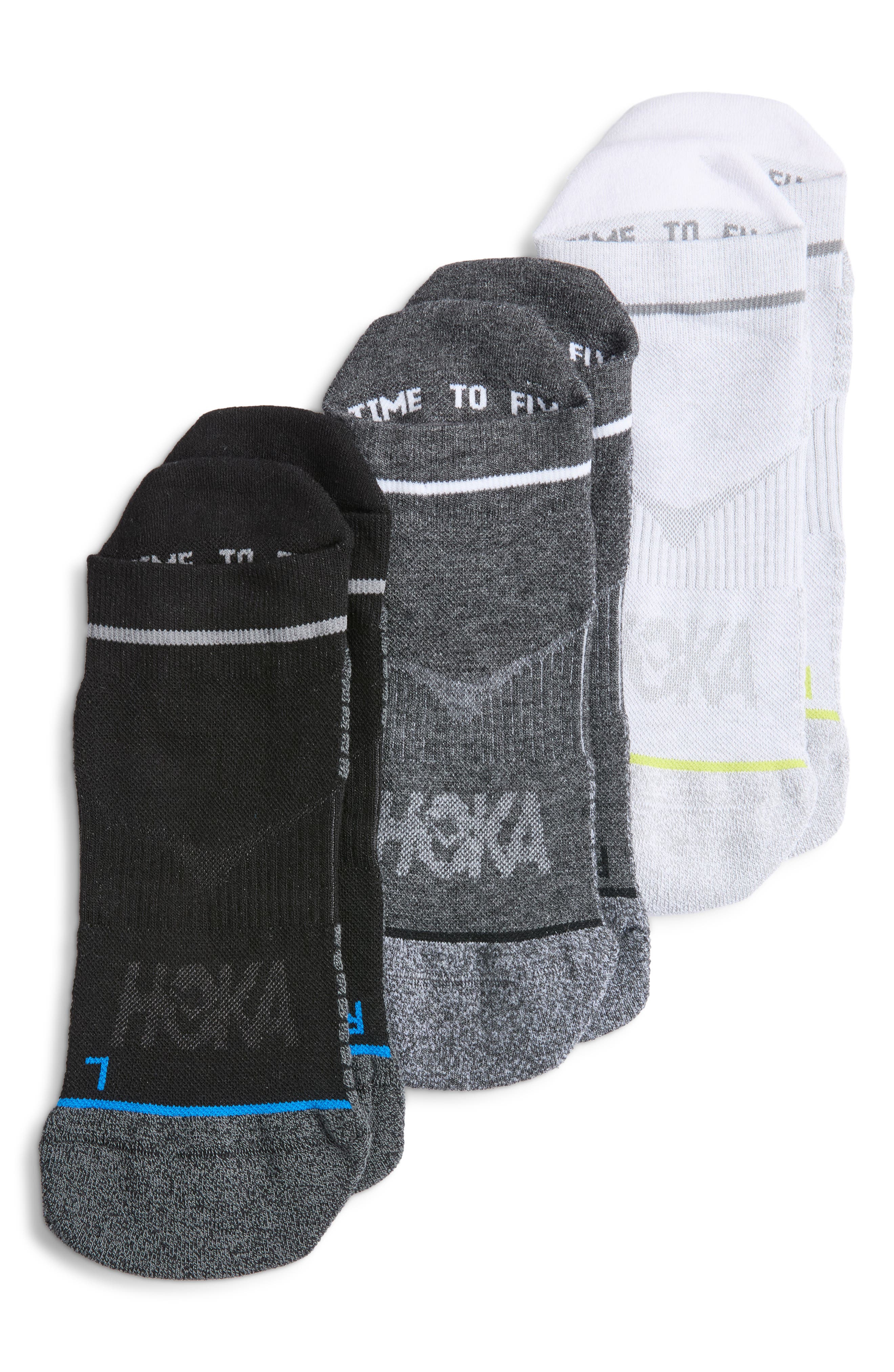 WHITE / BLACK / GREY
