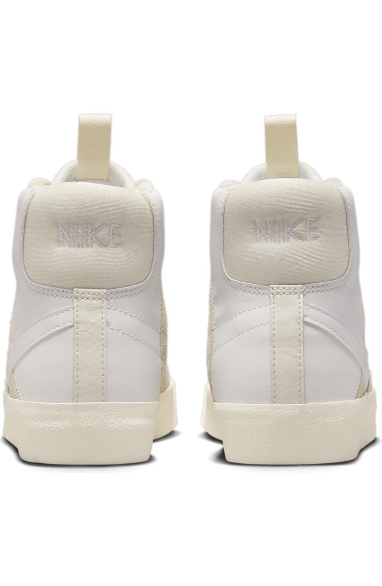 Nike Kids' Blazer Mid '77 SE Sneaker, Alternate, color,