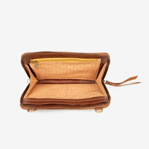 Joyn Crossbody Wallet In Brown