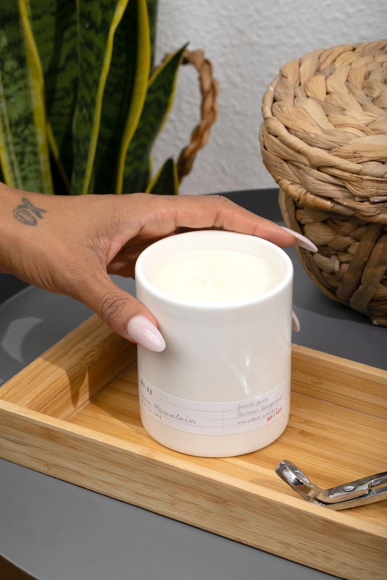 No. 32 Loon Mountain Scented Candle, Alternate, color, White