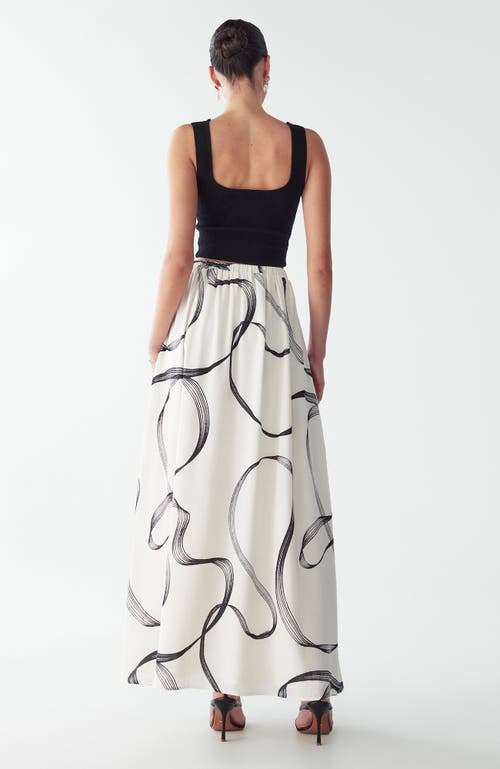 Willa Saras Maxi Skirt In White