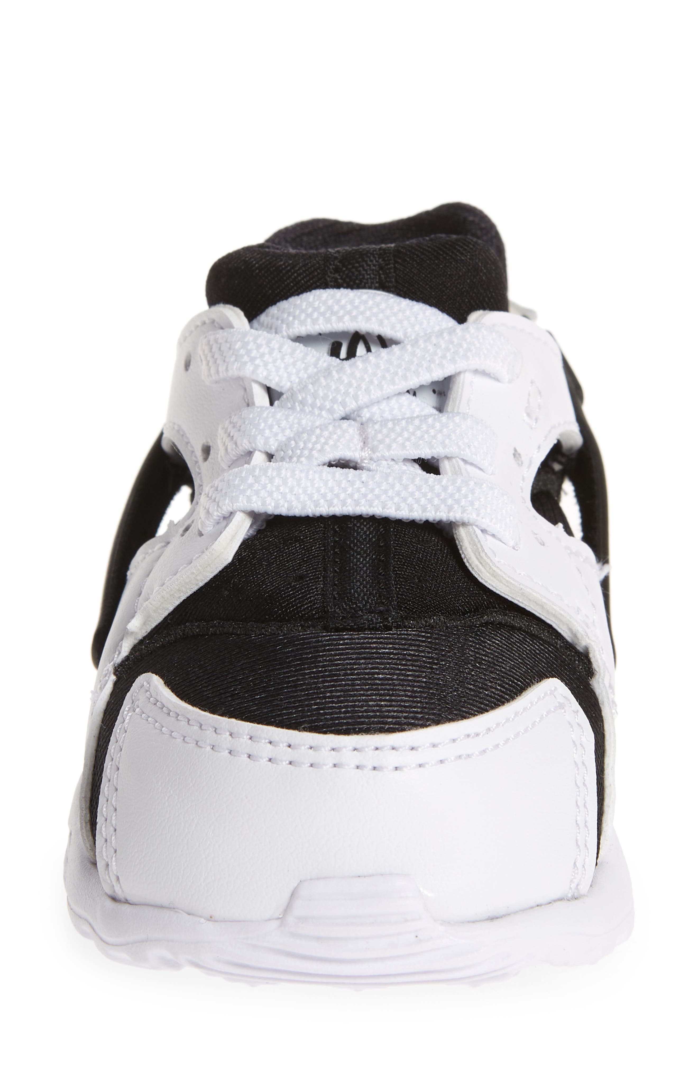 Nike Huarache Run Sneaker, Alternate, color, 