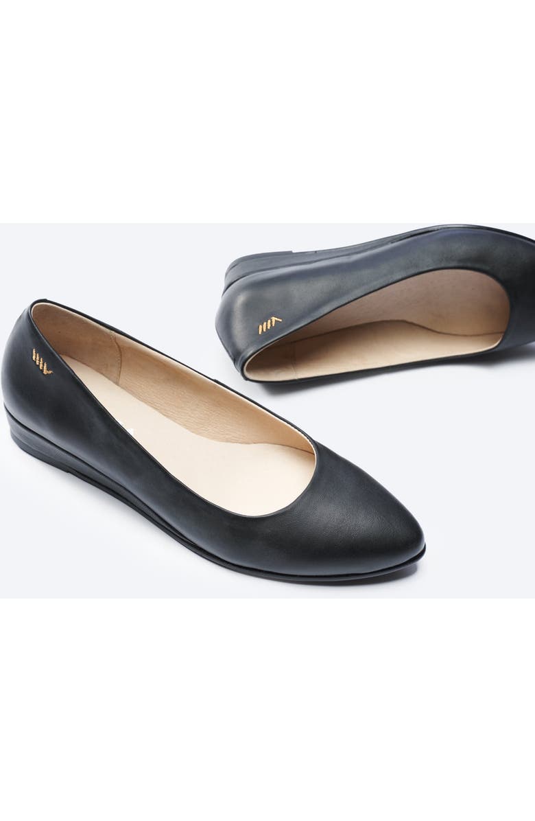 VISCATA Roma Leather Flats, Alternate, color, Black