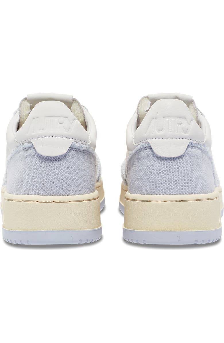 AUTRY Medalist Low Top Sneaker, Alternate, color, Quite Grey Canvas