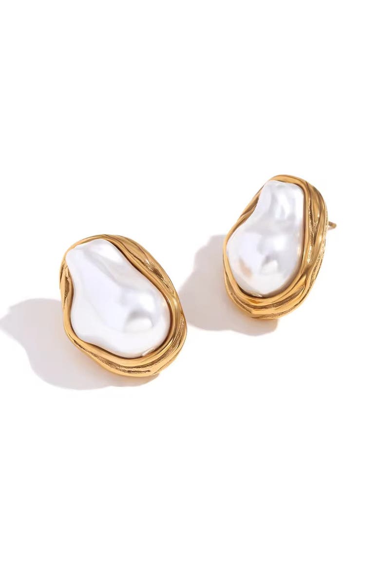 Kendall Baroque Pearl Stud Earrings, Main, color, Gold & White Pearl