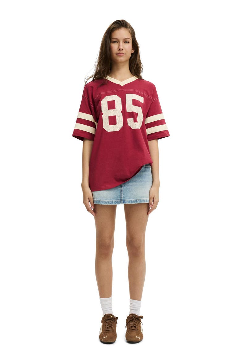 V Neck Oversized Graphic Tee, Alternate, color, 85  Cranberry Cider