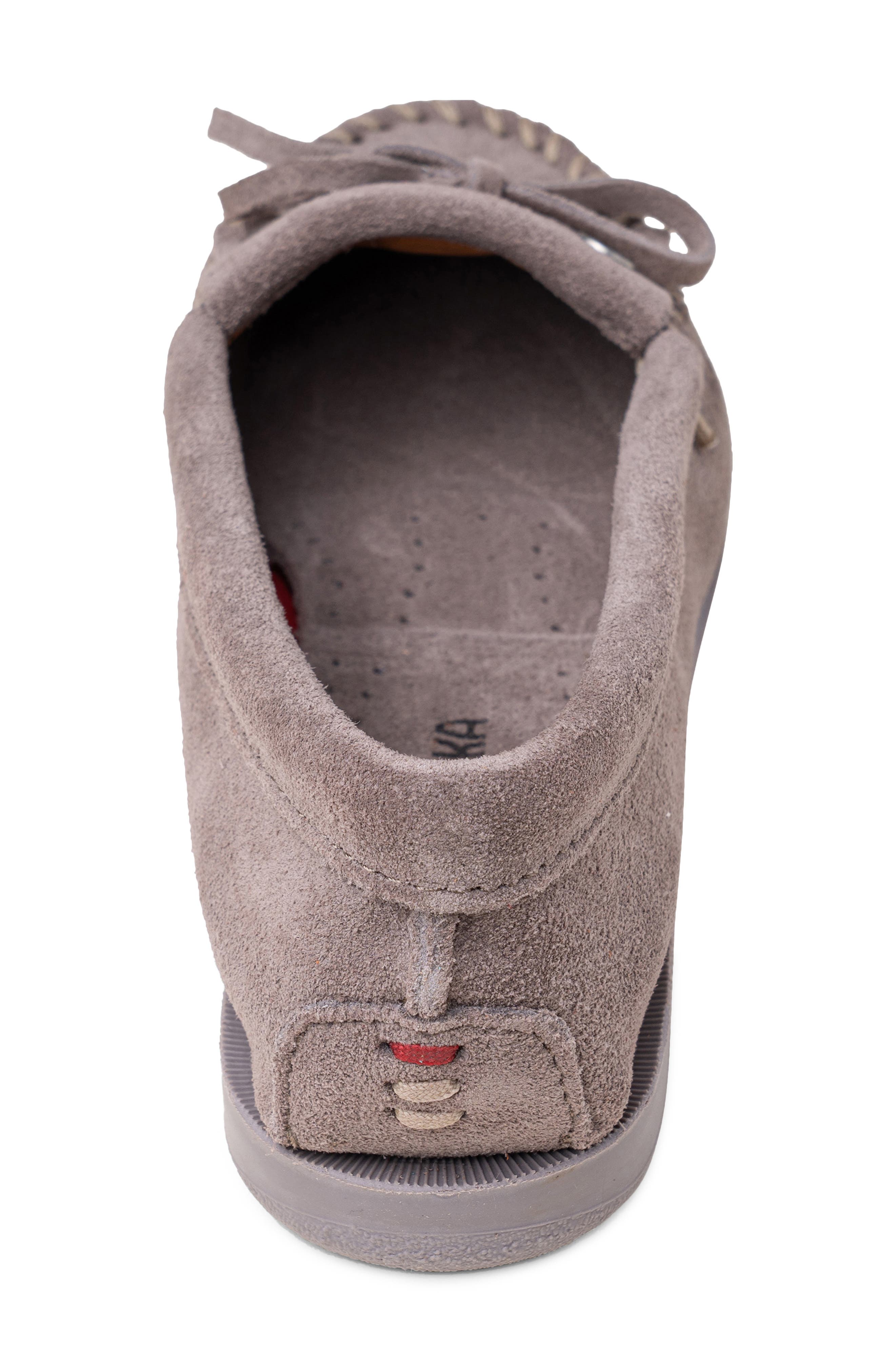 Minnetonka Nizhoni Moc Slipper, Alternate, color, Grey