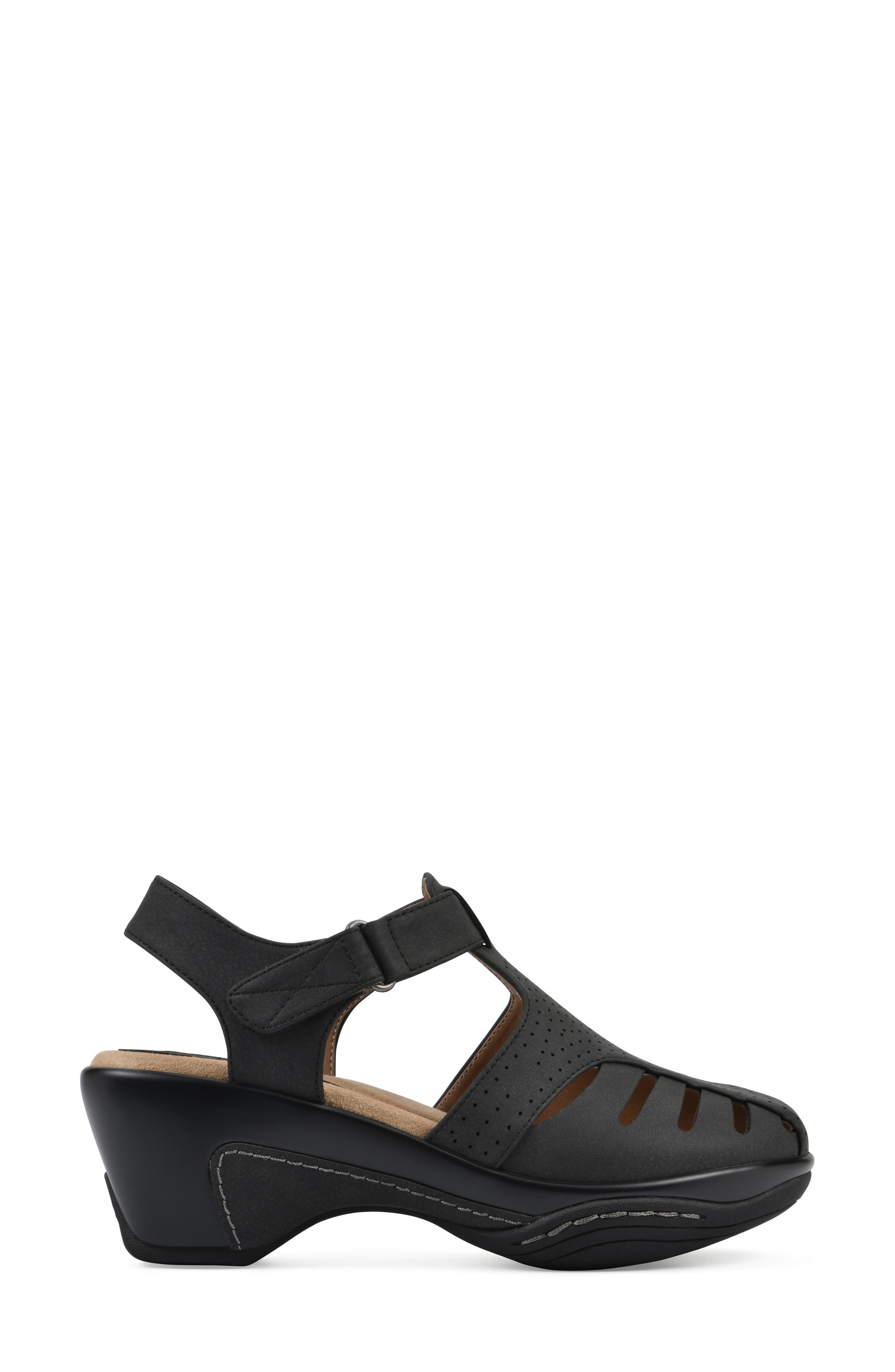 White Mountain Footwear Vie Sandal, Alternate, color, 