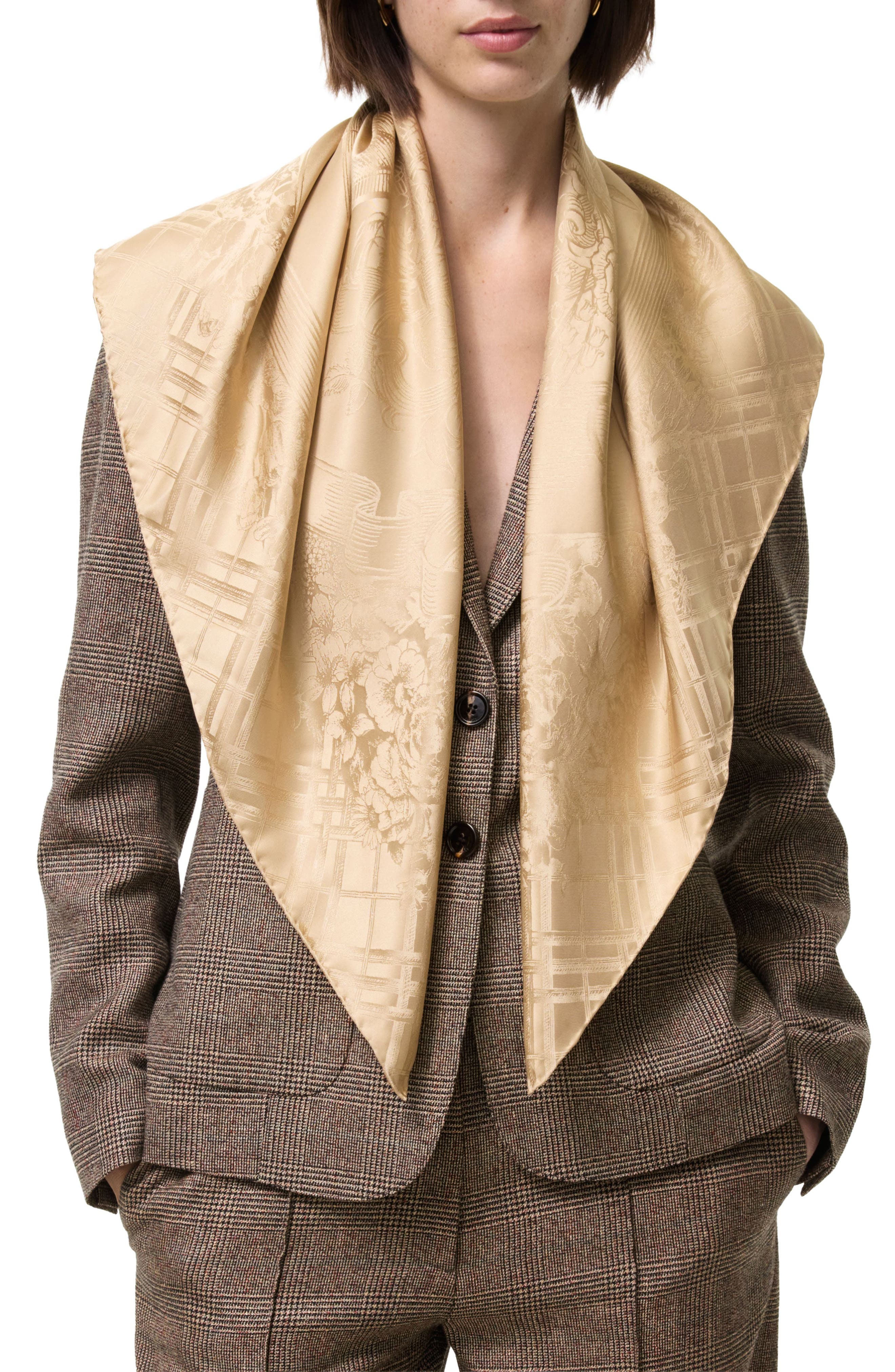 SAND BEIGE