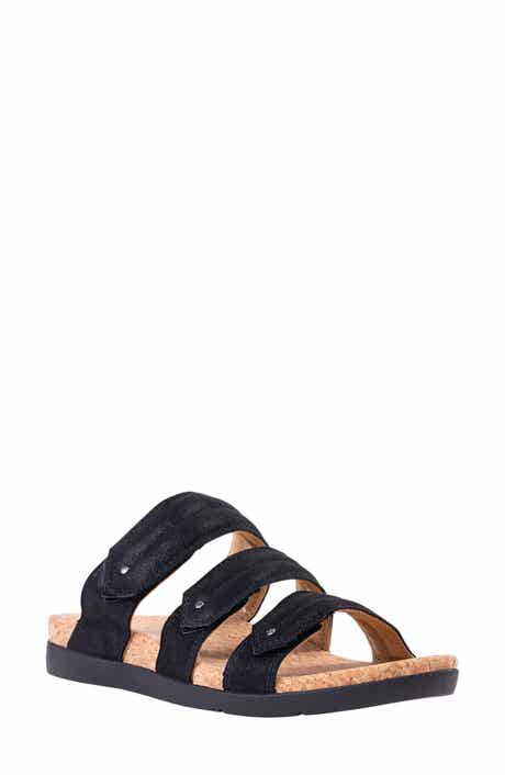 Oasis Slide Sandal
