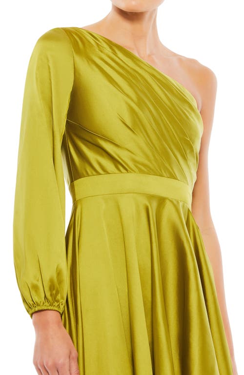 Mac Duggal Ieena High-low One-shoulder Gown In Chartreuse