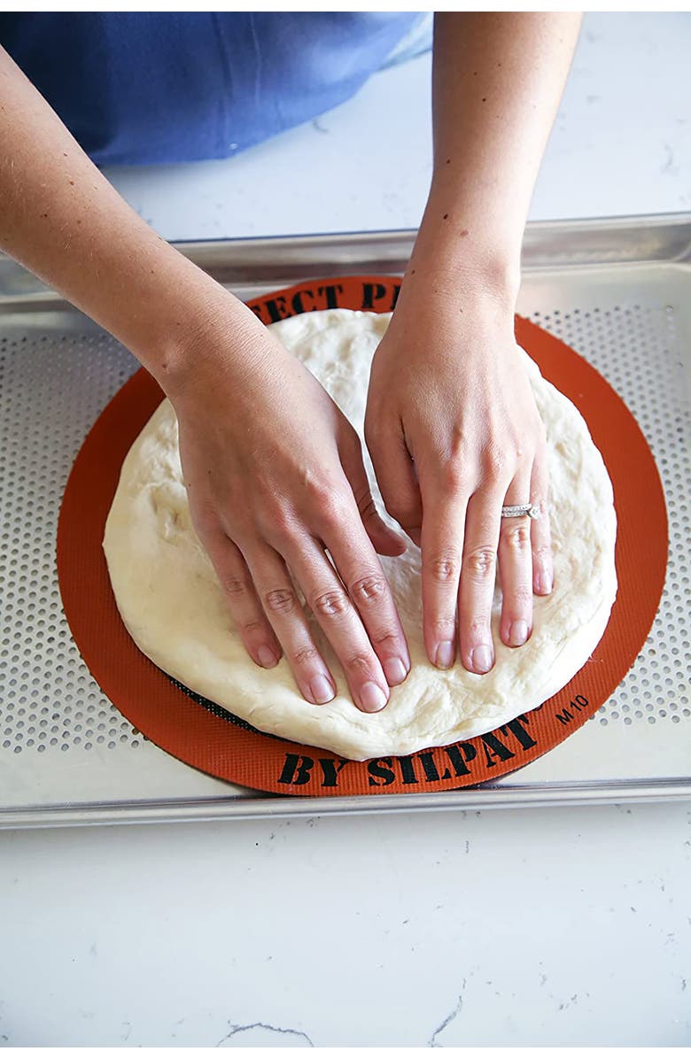 Silpat Perfect Pizza Non-Stick Silicone Baking Mat, 12" Round, Alternate, color,