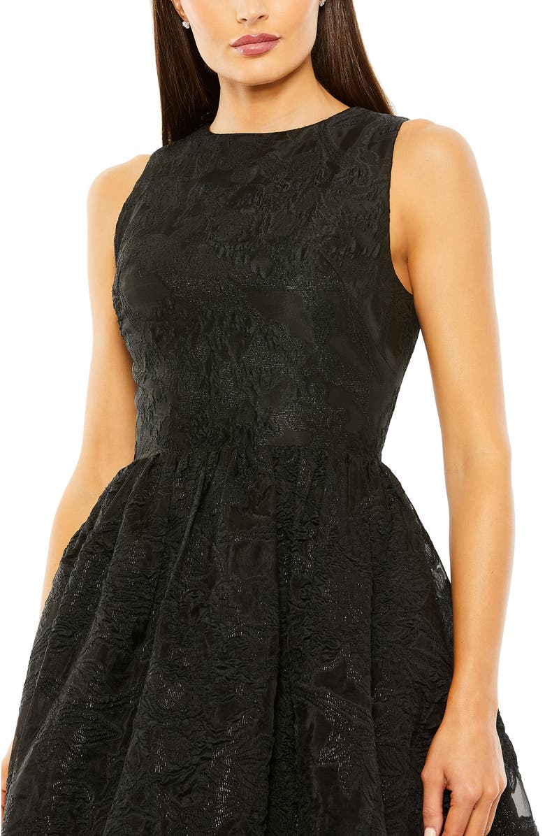 Mac Duggal Women’s Sleeveless Metallic High-Low Brocade Gown, Alternate, color, Black