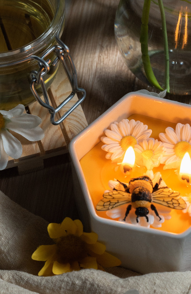 Southlake gifts Daisy Beehive Candle Bowl, Alternate, color, Yellow Wax / White Bowl