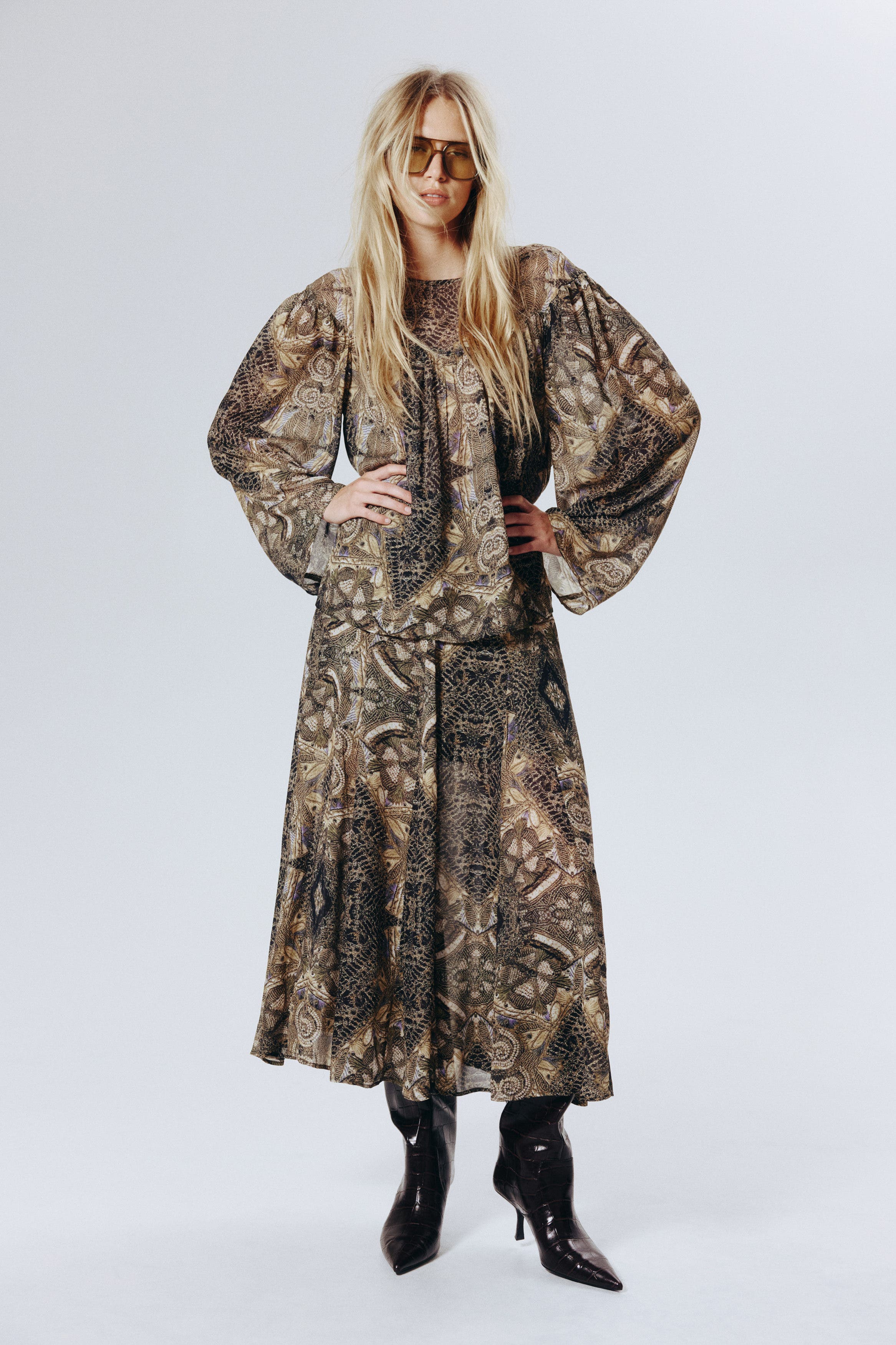 Patterned Blouse - image 2