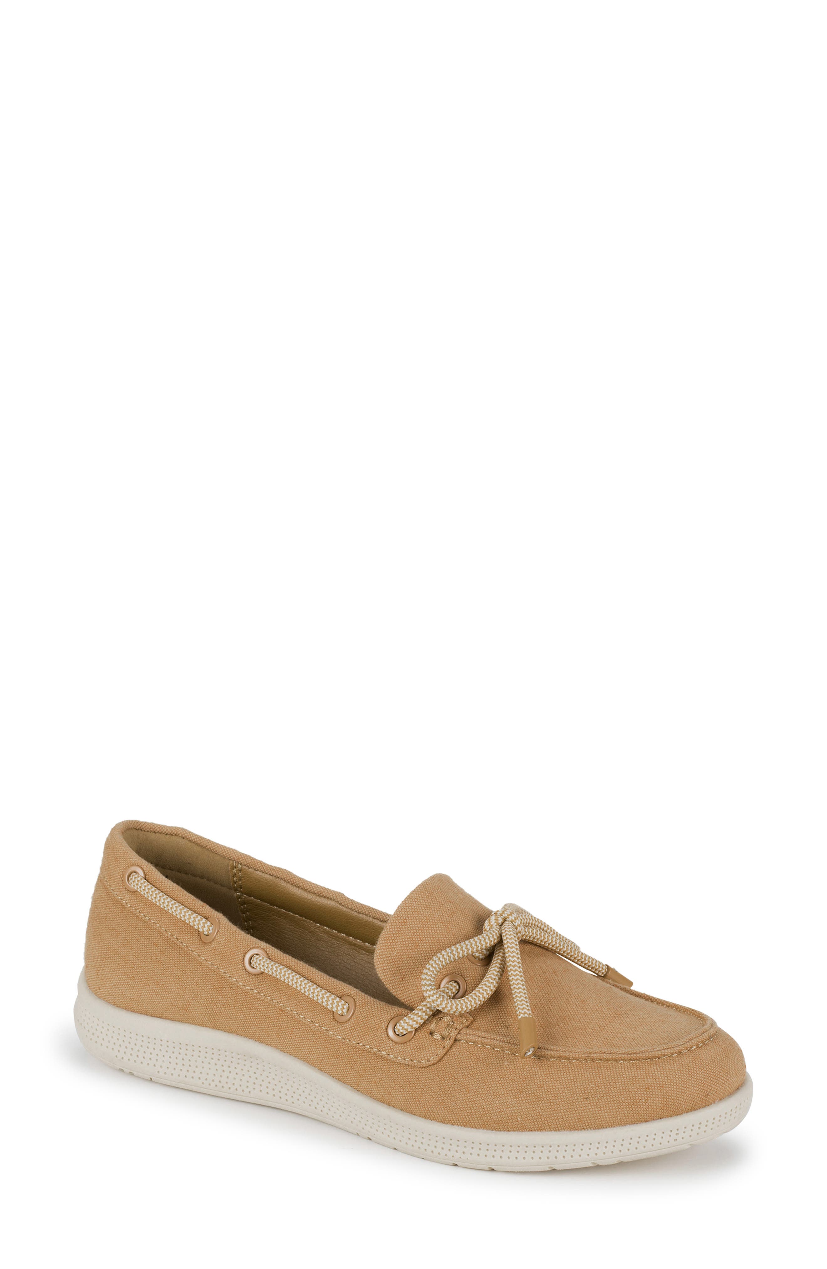 BARETRAPS Venia Boat Shoe