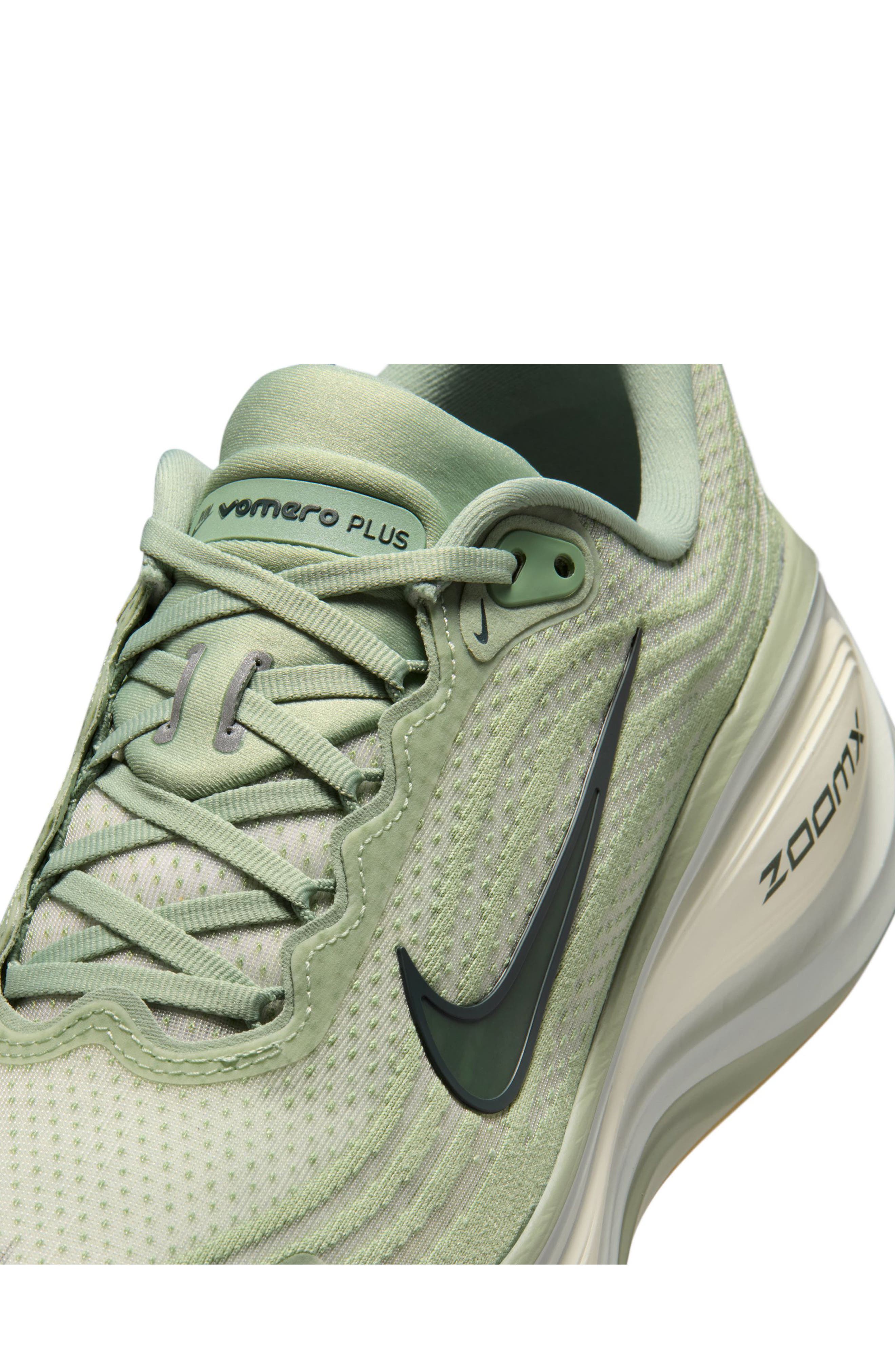 Vomero Plus Running Shoe (Men) | Nordstrom