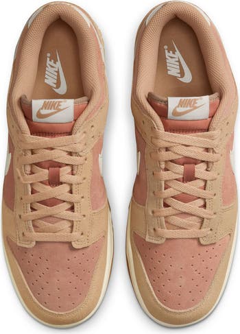 Dunk Low Retro Basketball Sneaker