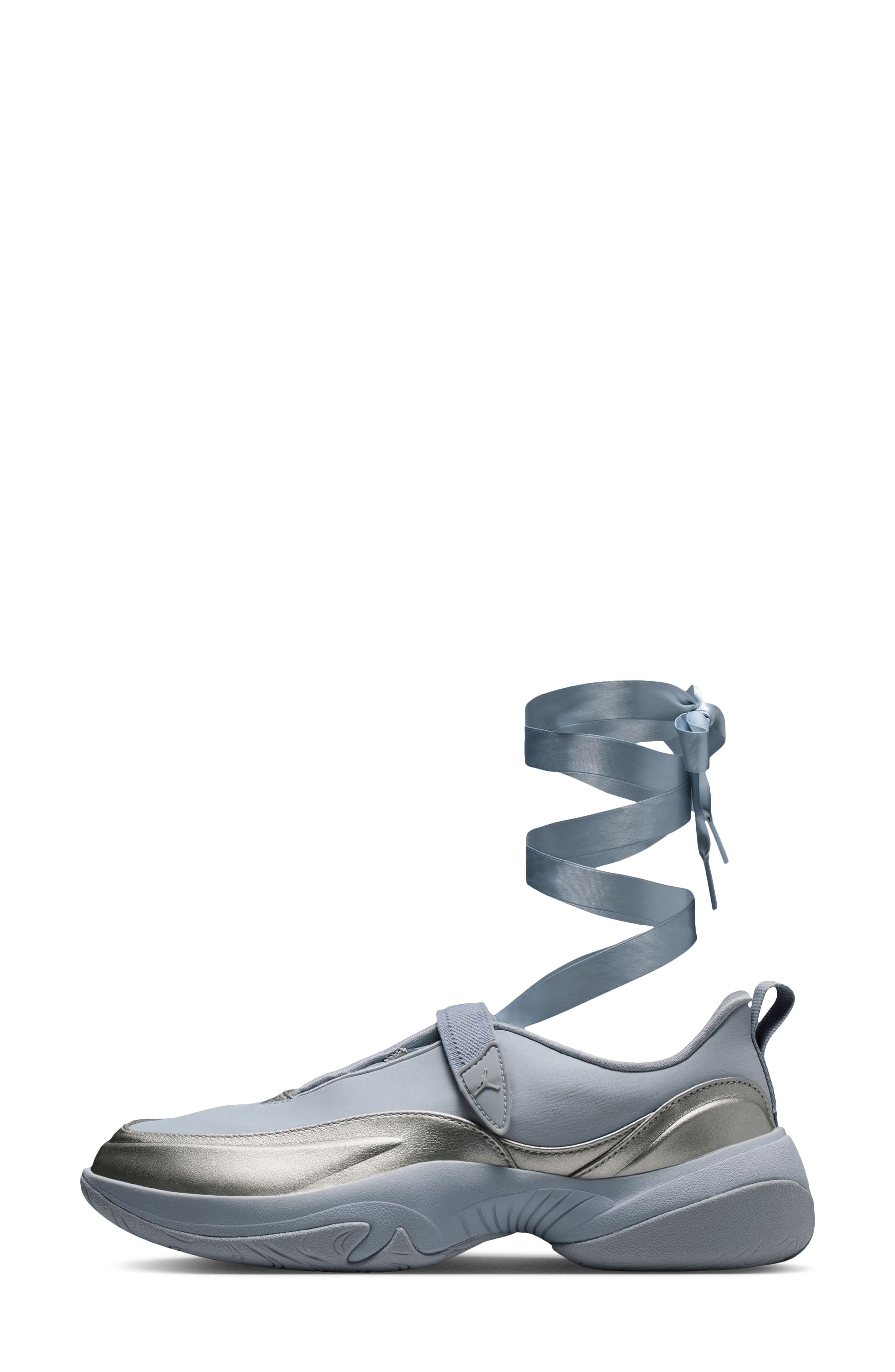 The Jordan Pointe Sneaker - image 4
