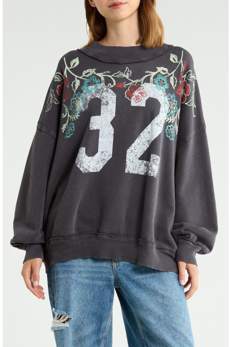 We The Free Palm Spring Turtle Graphic Sweatshirt, Main, color, WASHED BLACK COMBO