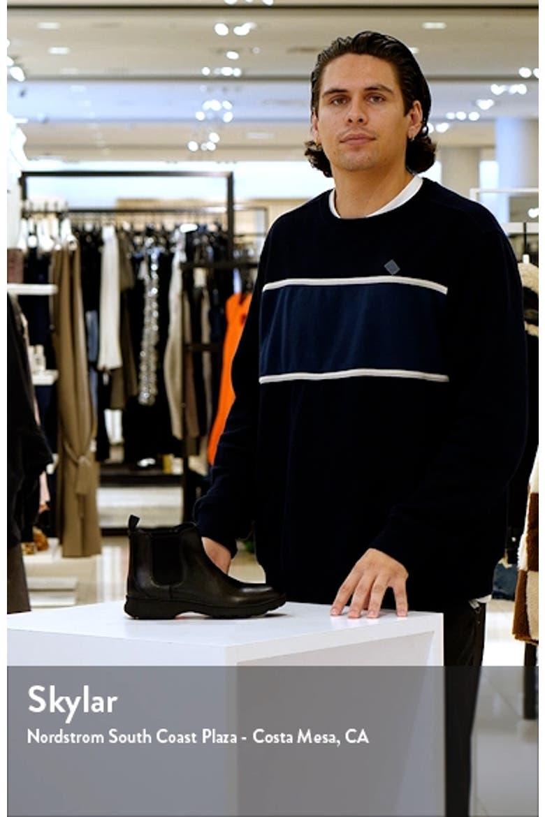 Evergreen Chelsea Boot video