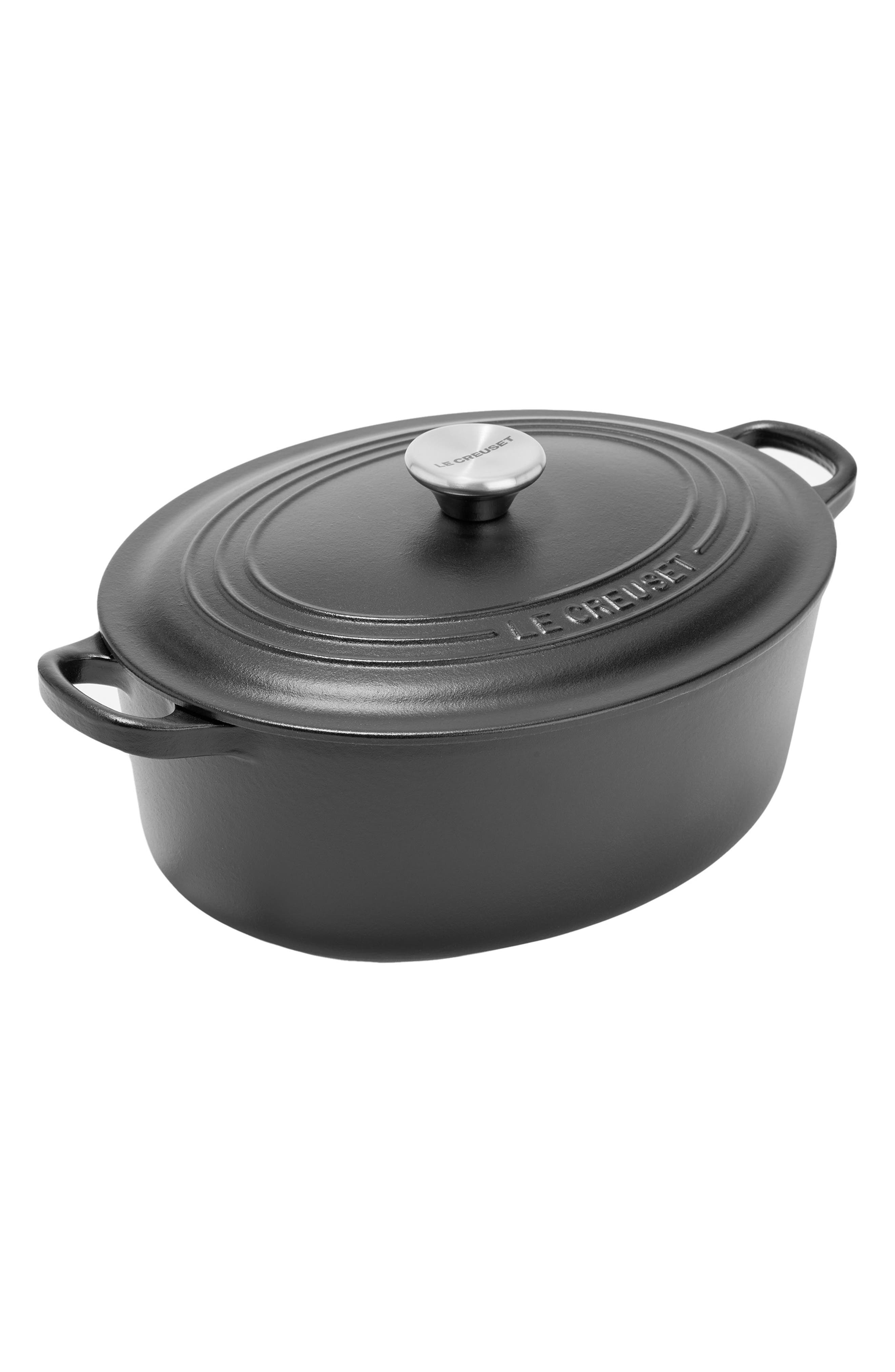 Le Creuset 4.5-Quart Oval Dutch Oven
