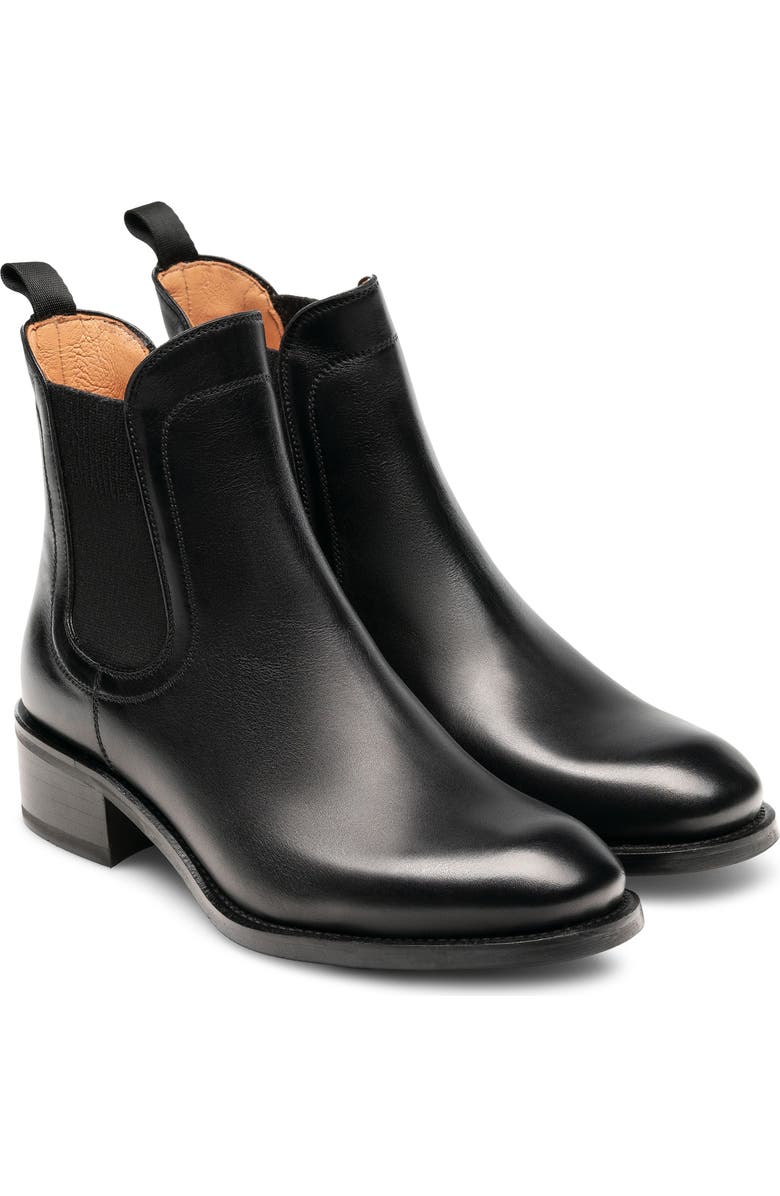 Magnanni Delana Chelsea Boot, Main, color, Black