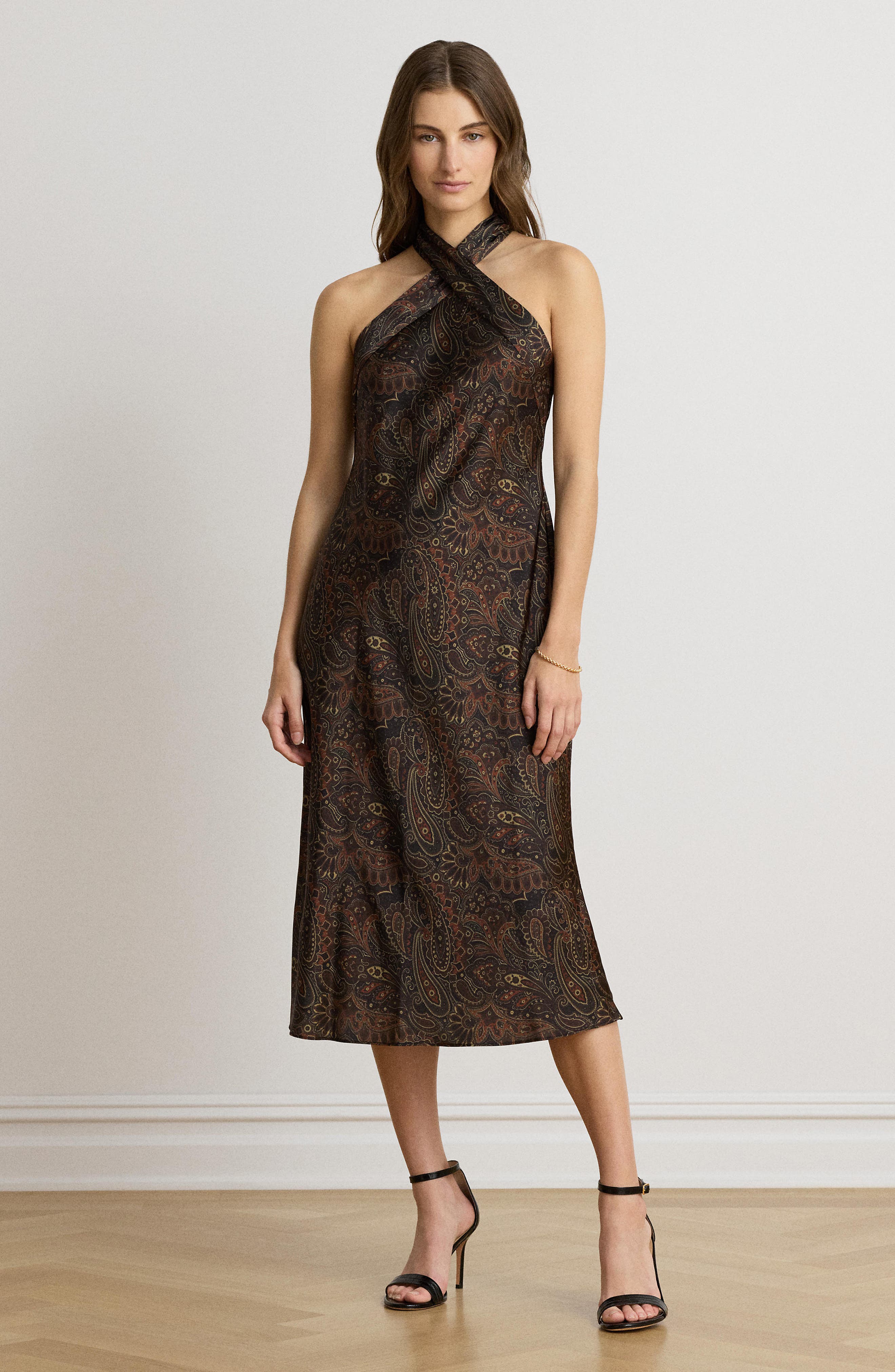 cocktail dress deals Chic and Holland SD880056 msf0362 Model is wearing Nude Color:Mocha Mousse Edikted Thalia Flower Pin