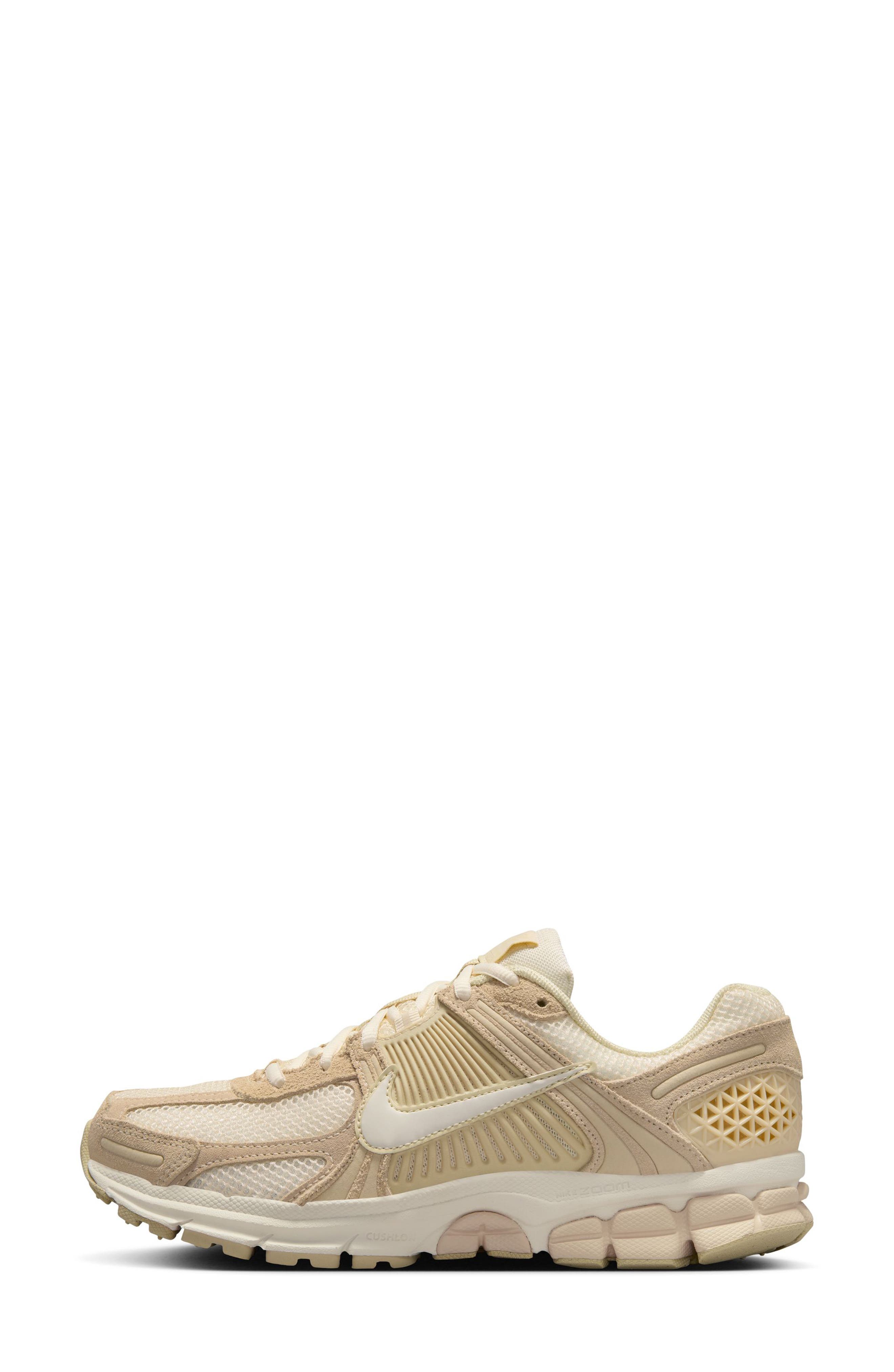 Nike Zoom Vomero 5 Sneaker, Alternate, color, Beach/ Sail/ Khaki