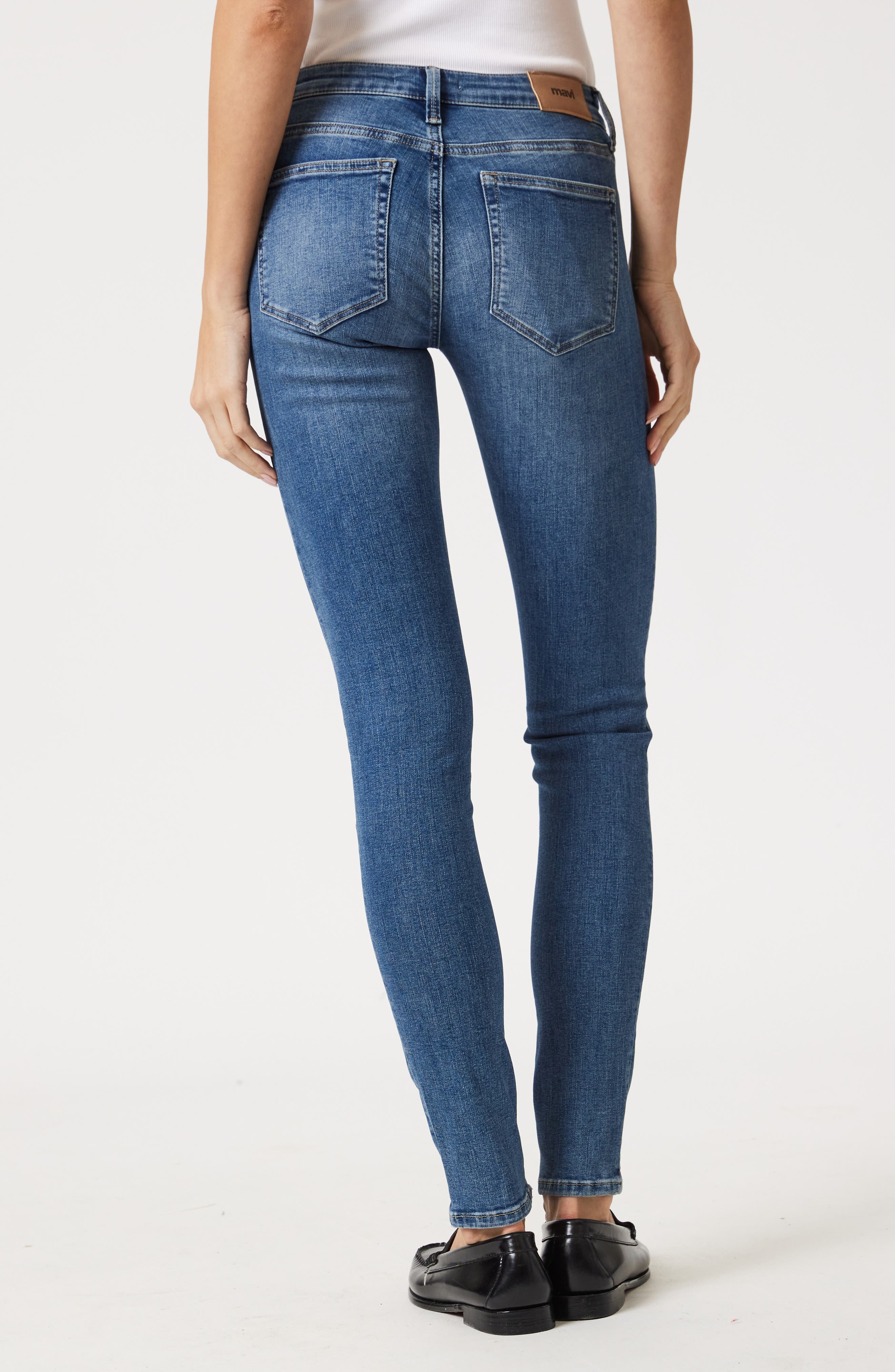 Alexa Skinny Jeans - image 2