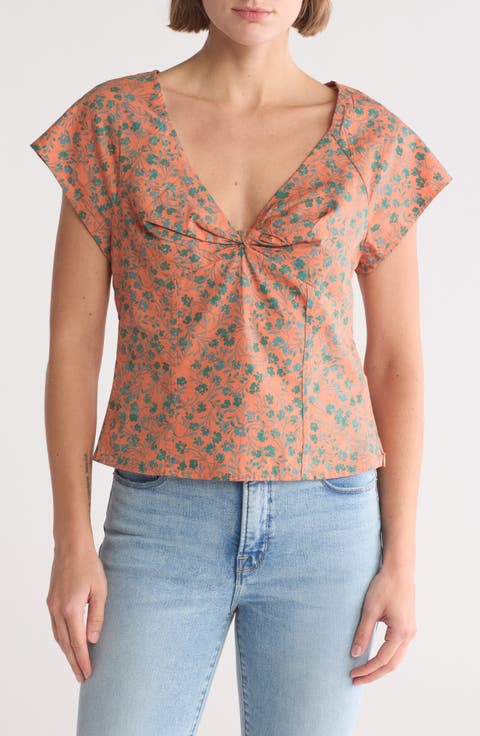 Amari Twist Detail Top