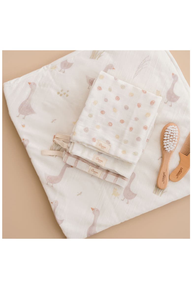 Tractor Assorted 3-Pack Washcloth & Hooded Bath Towel Set, Alternate, color, BEIGE