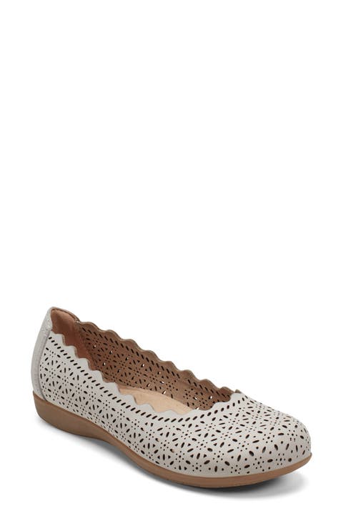 Bria Flat