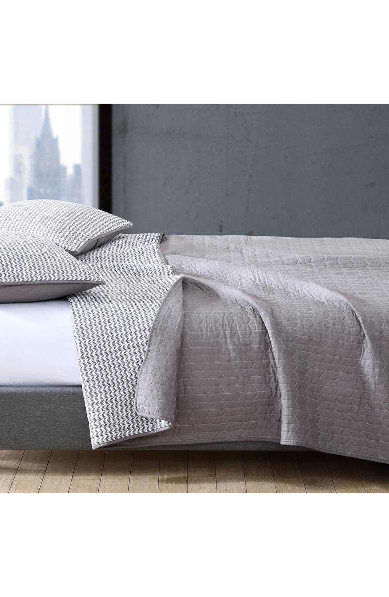 CITY SCENE Leaves Cotton Quilt & Shams Set, Alternate, color, Dark Grey